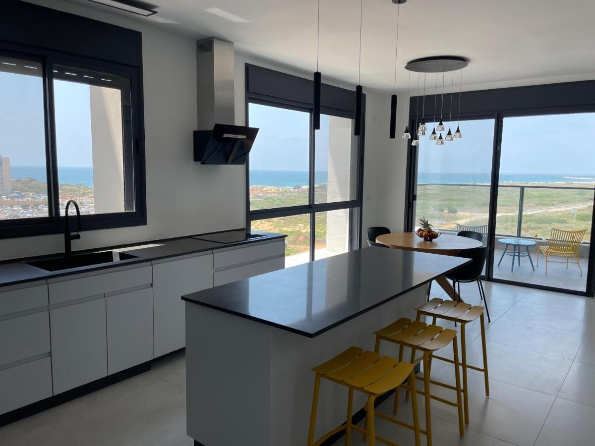 #דירת יוקרה על הים Sunset Beach Apartment# Givat Olga Exterior foto