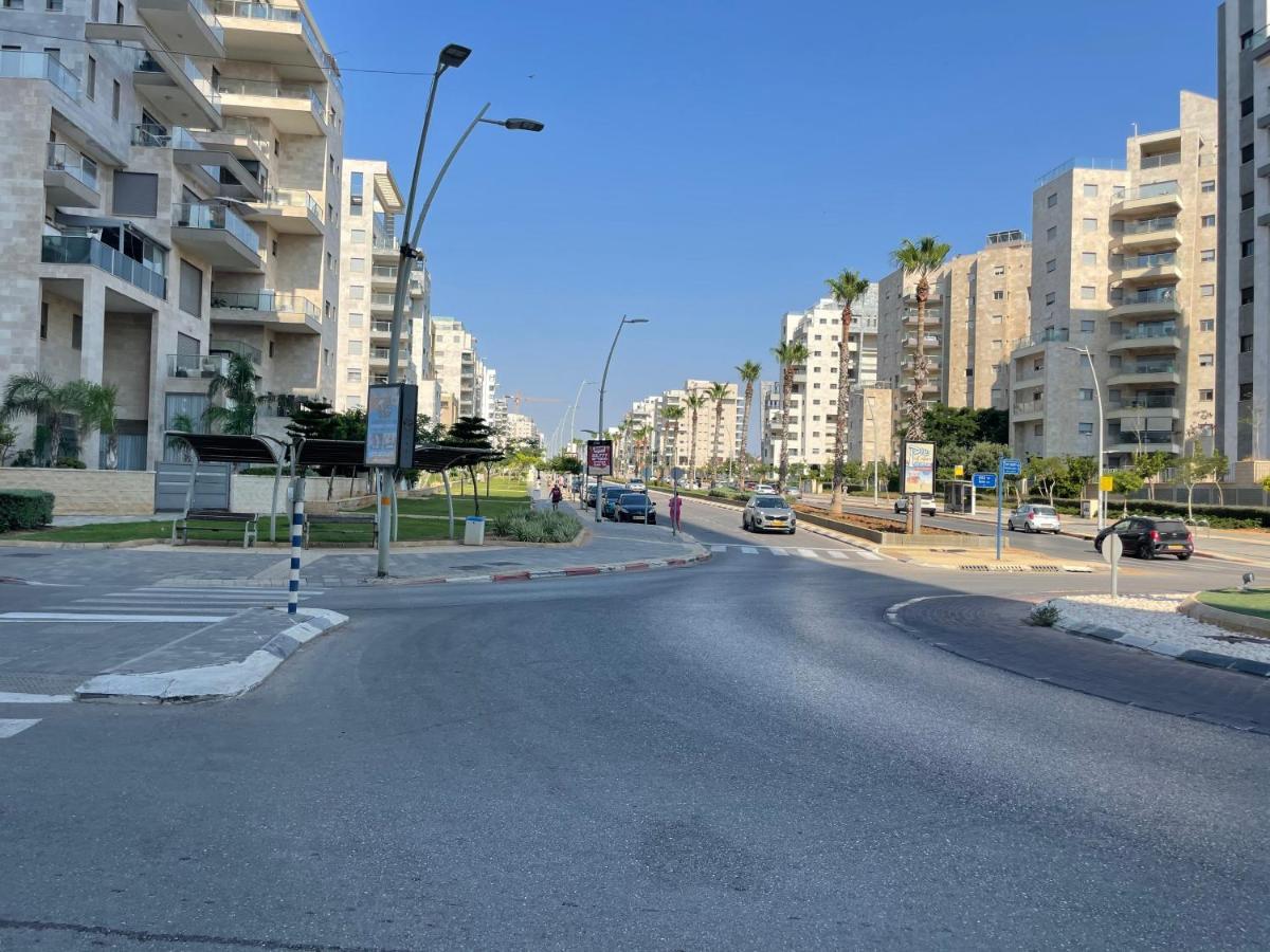 #דירת יוקרה על הים Sunset Beach Apartment# Givat Olga Exterior foto