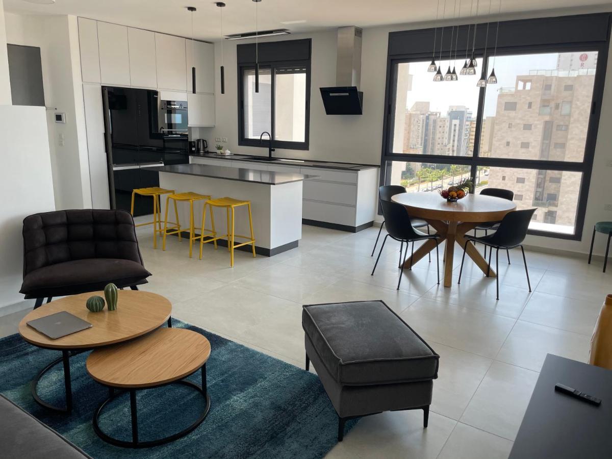 #דירת יוקרה על הים Sunset Beach Apartment# Givat Olga Exterior foto